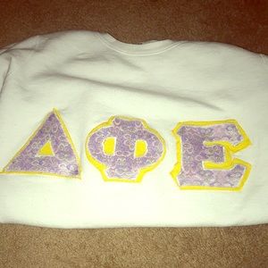 DPhiE coach sweatshirt